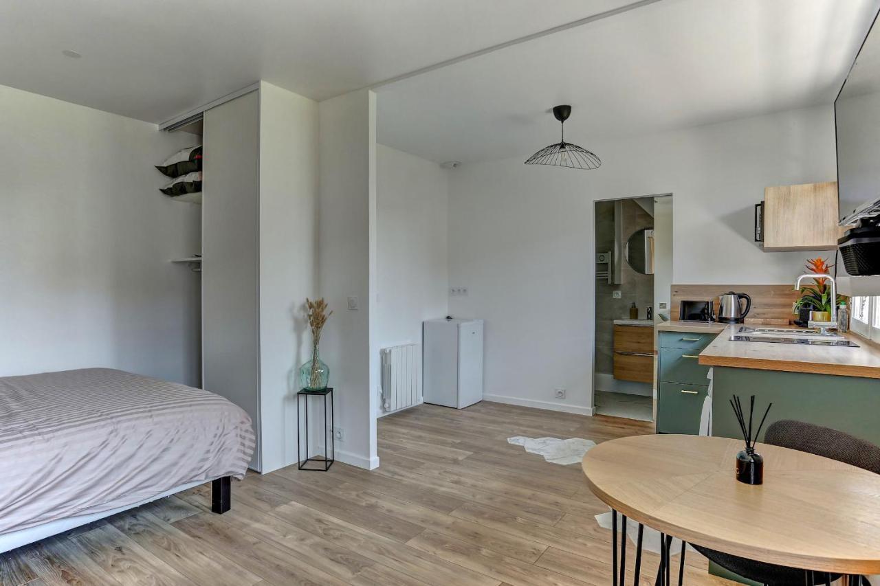 Le Normand- Bois D'Arcy Apartment ภายนอก รูปภาพ